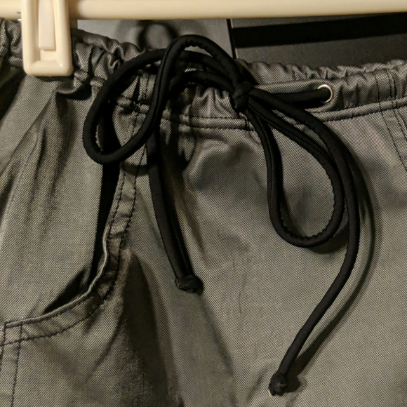 Vintage Y2K Silver Kangaroo Pocket Drawstring Mini - Picture 2 of 4